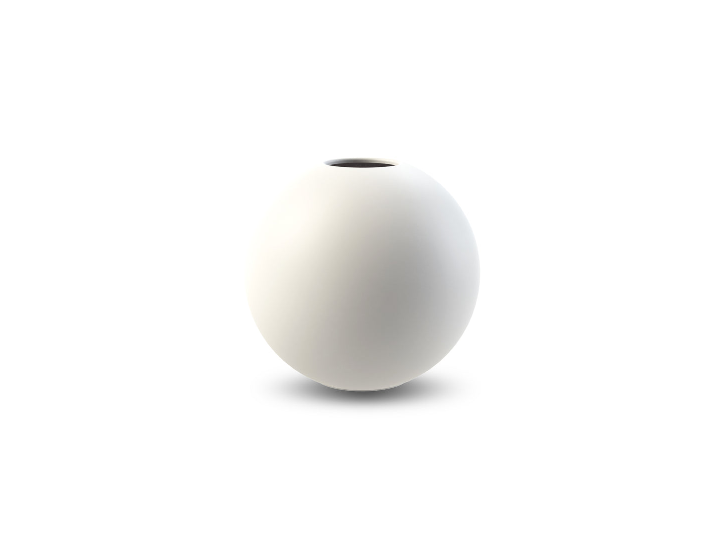 Cooee Design Ball Vase 10cm